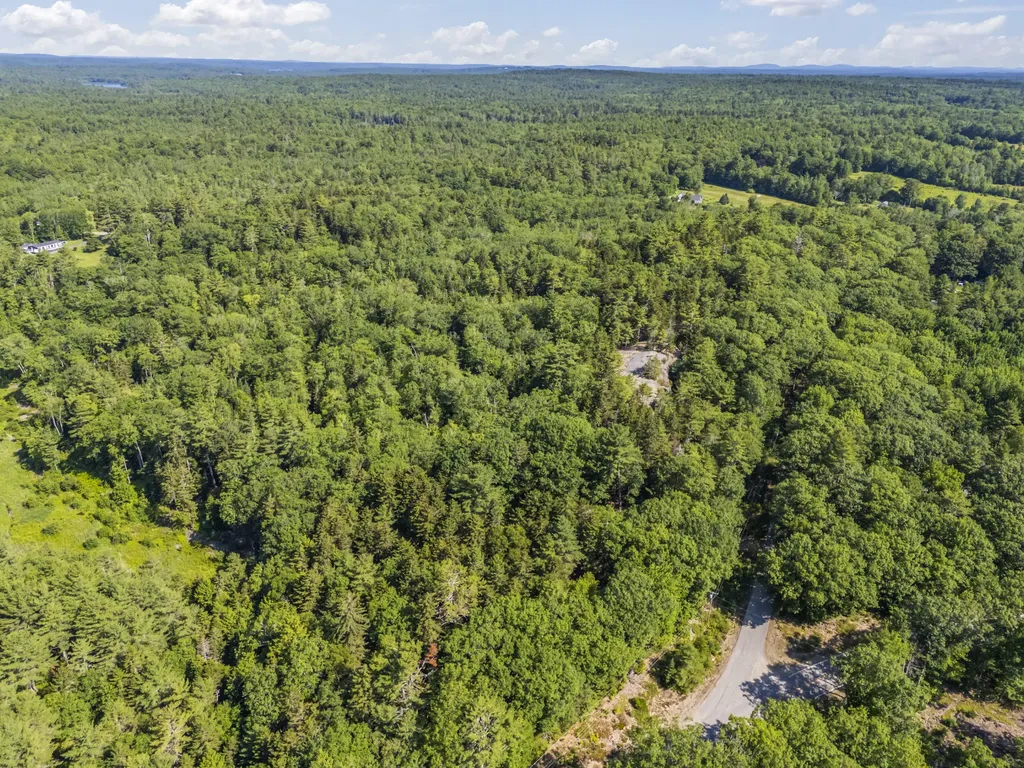 MR3 L11b Genthner Road Waldoboro ME 04572