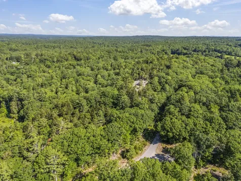 MR3 L11b Genthner Road Waldoboro ME 04572