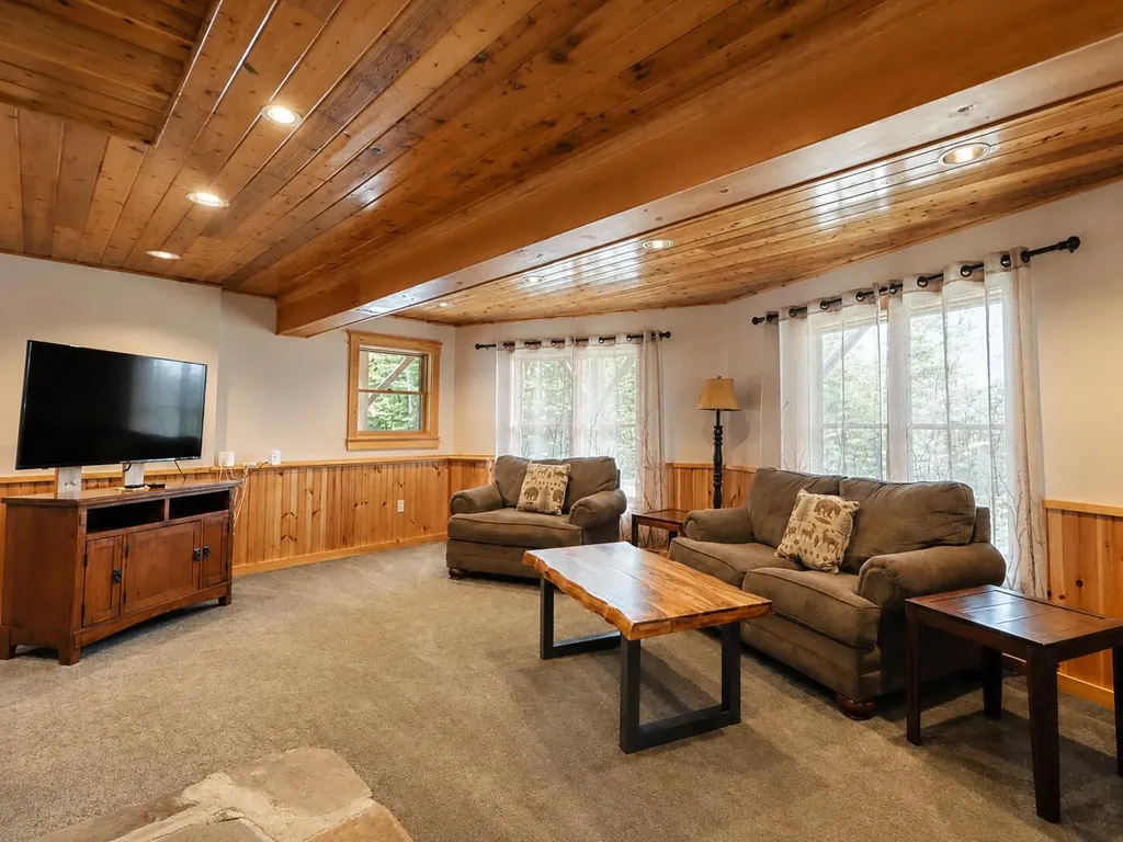 5 N Hemlock Lane Greenville ME 04441