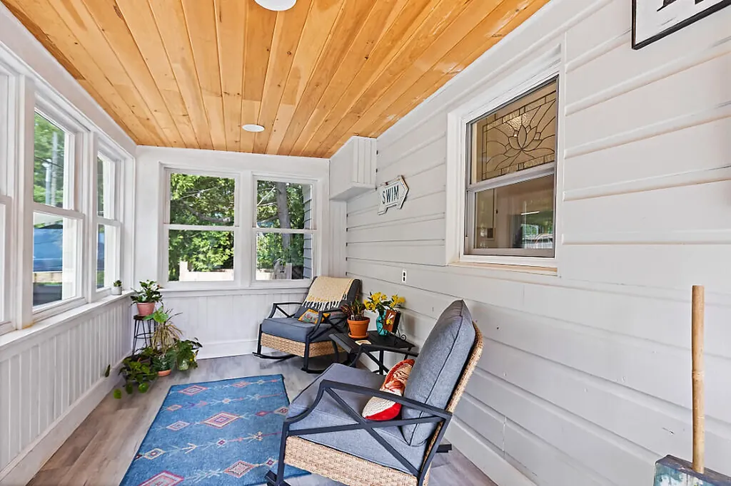 38 Johnson Road Falmouth ME 04105