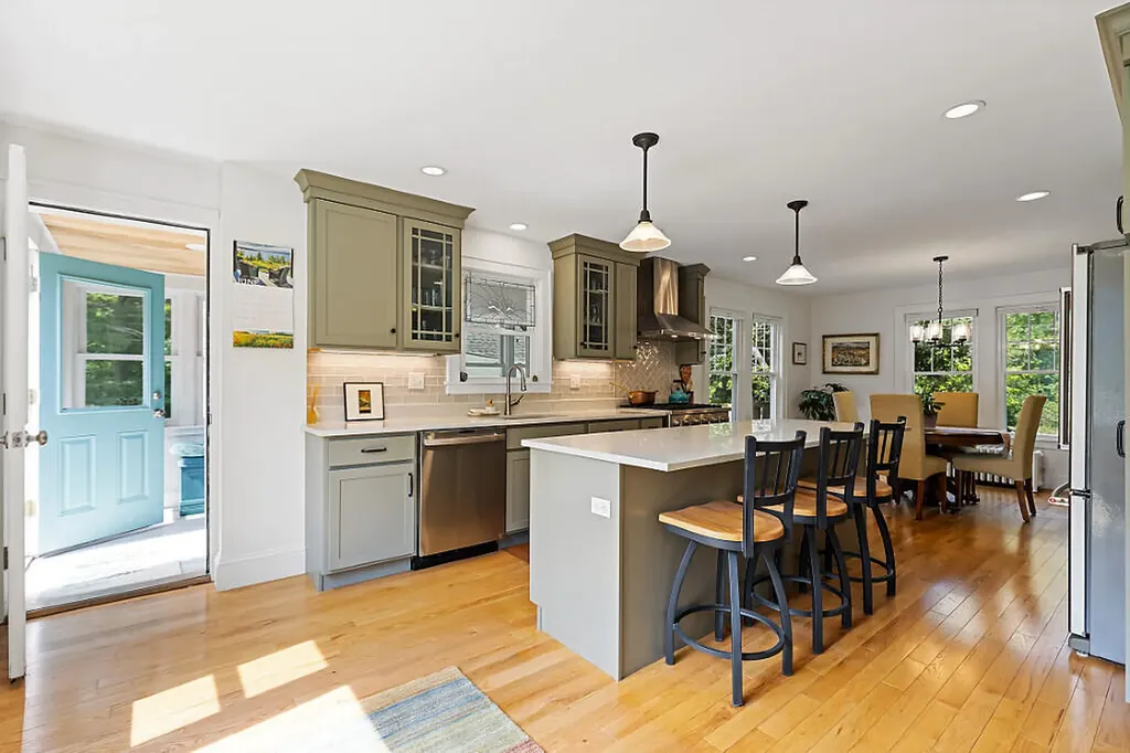 38 Johnson Road Falmouth ME 04105