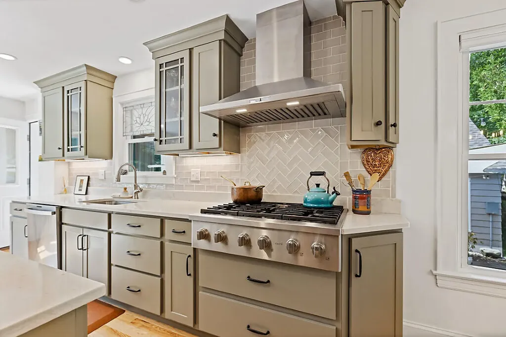 38 Johnson Road Falmouth ME 04105