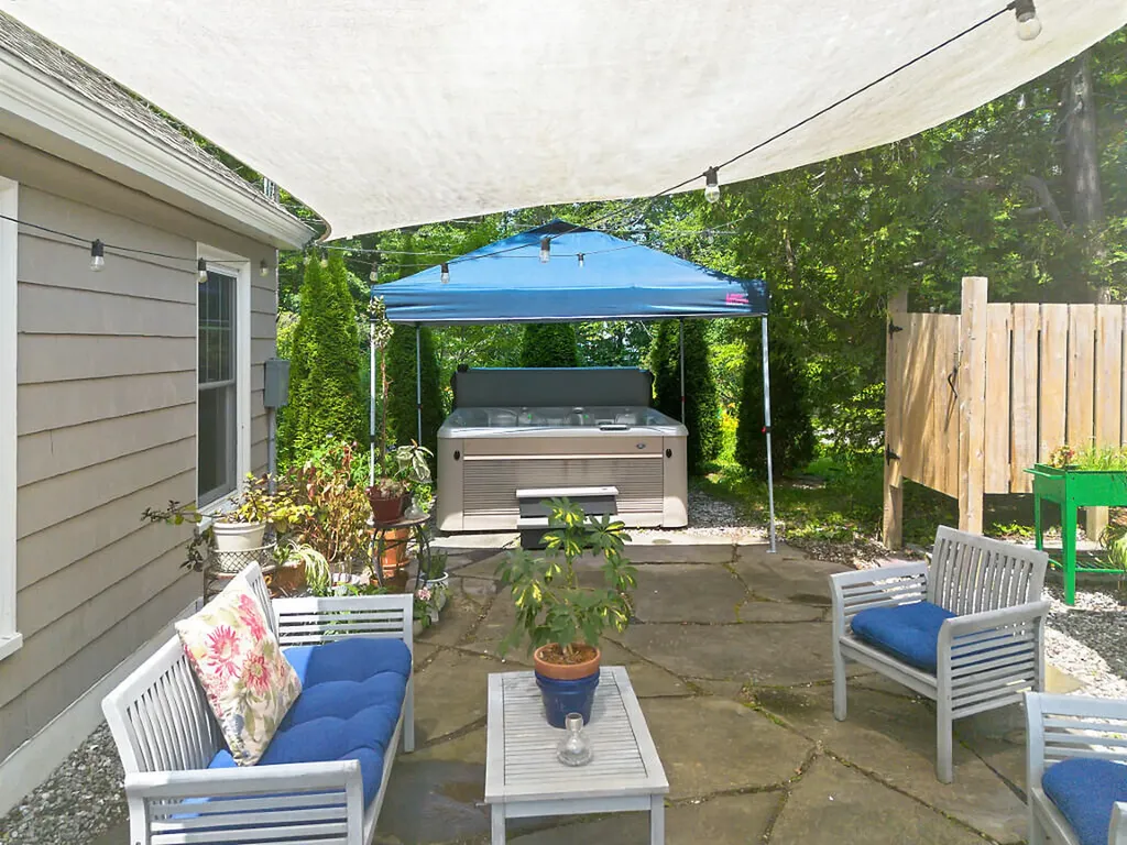 38 Johnson Road Falmouth ME 04105