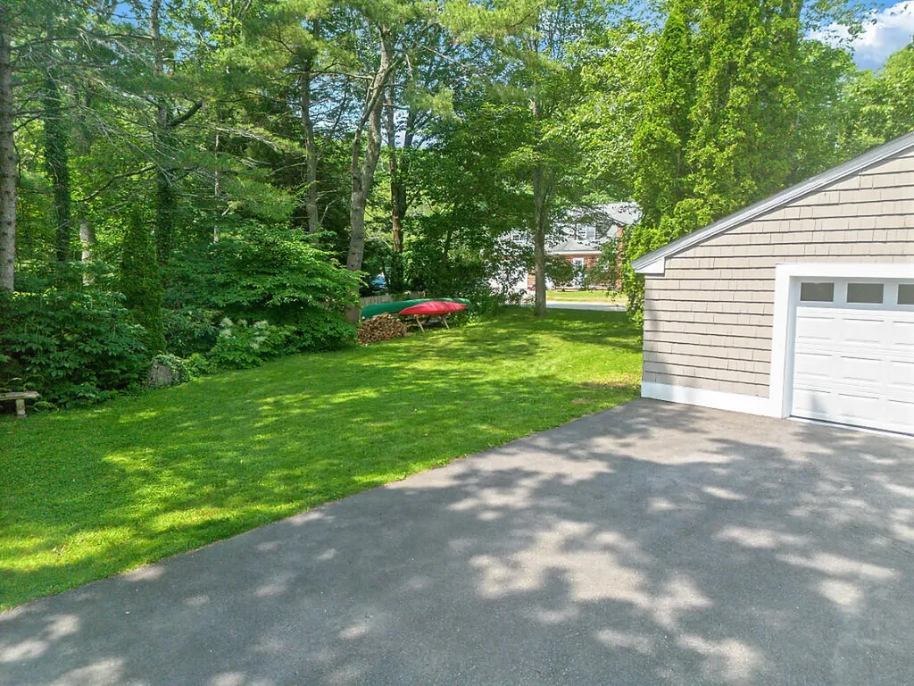 38 Johnson Road Falmouth ME 04105
