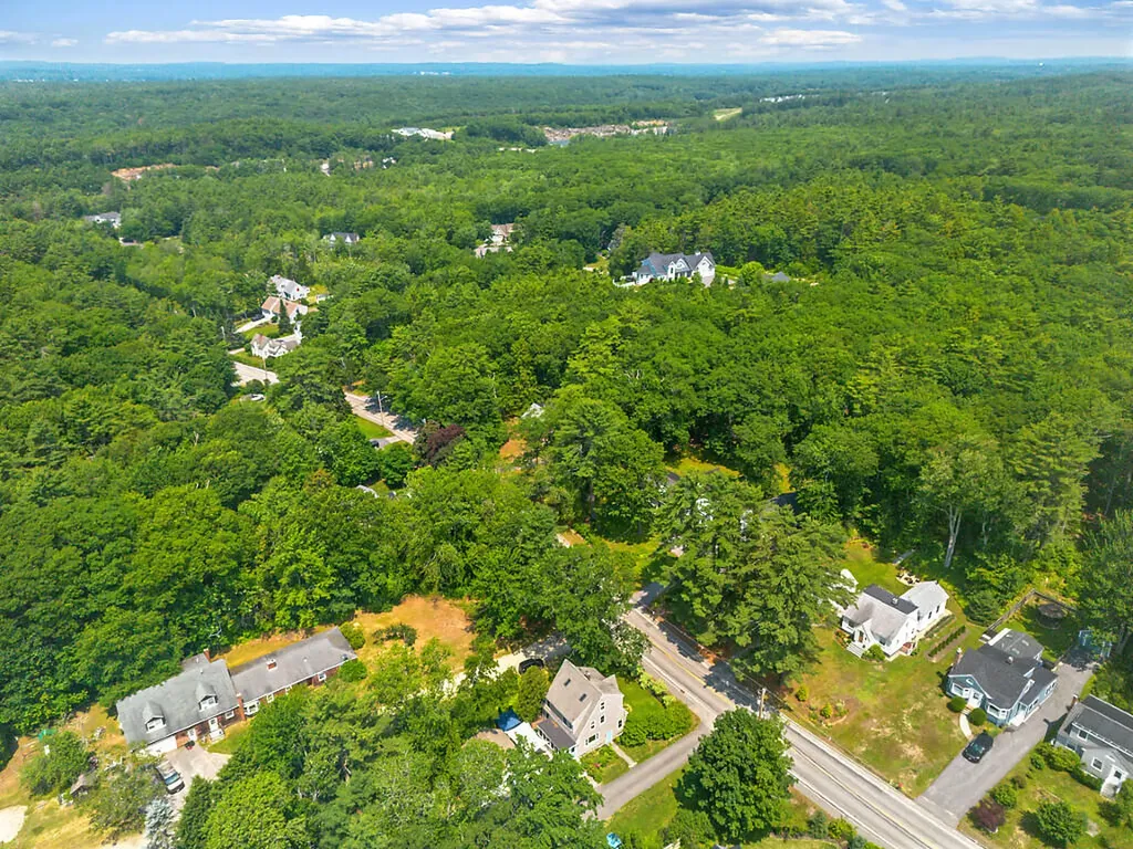 38 Johnson Road Falmouth ME 04105