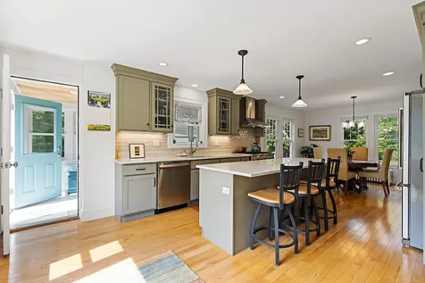 38 Johnson Road Falmouth ME 04105