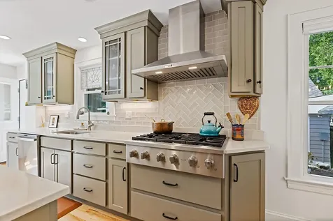 38 Johnson Road Falmouth ME 04105