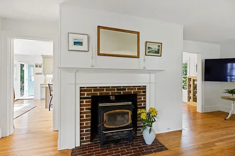 38 Johnson Road Falmouth ME 04105
