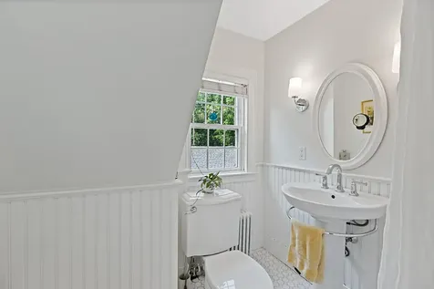 38 Johnson Road Falmouth ME 04105