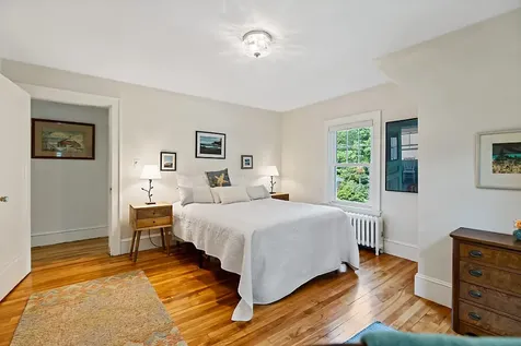 38 Johnson Road Falmouth ME 04105