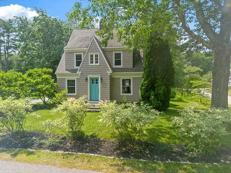 38 Johnson Road Falmouth ME 04105