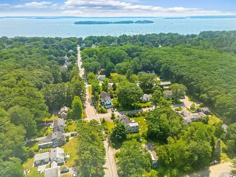 38 Johnson Road Falmouth ME 04105