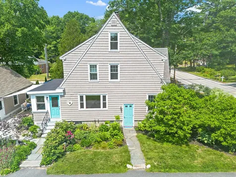 38 Johnson Road Falmouth ME 04105