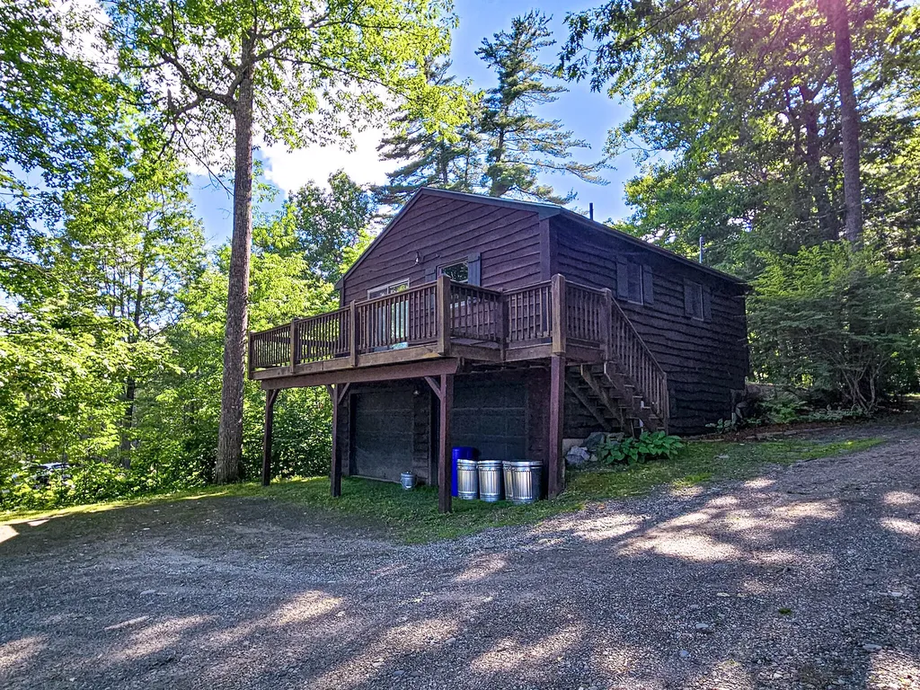 22 S Crane Lane Rome ME 04963
