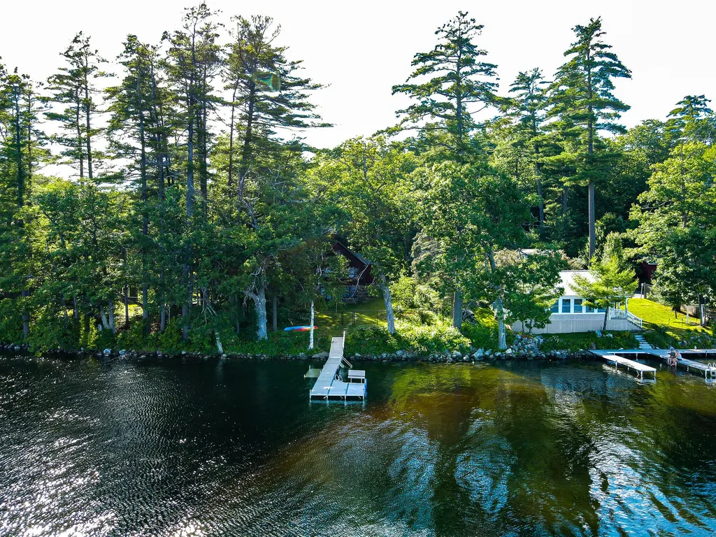 22 S Crane Lane Rome ME 04963