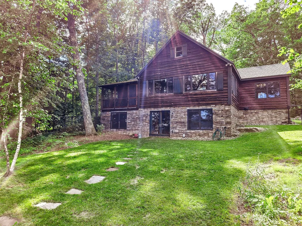 22 S Crane Lane Rome ME 04963