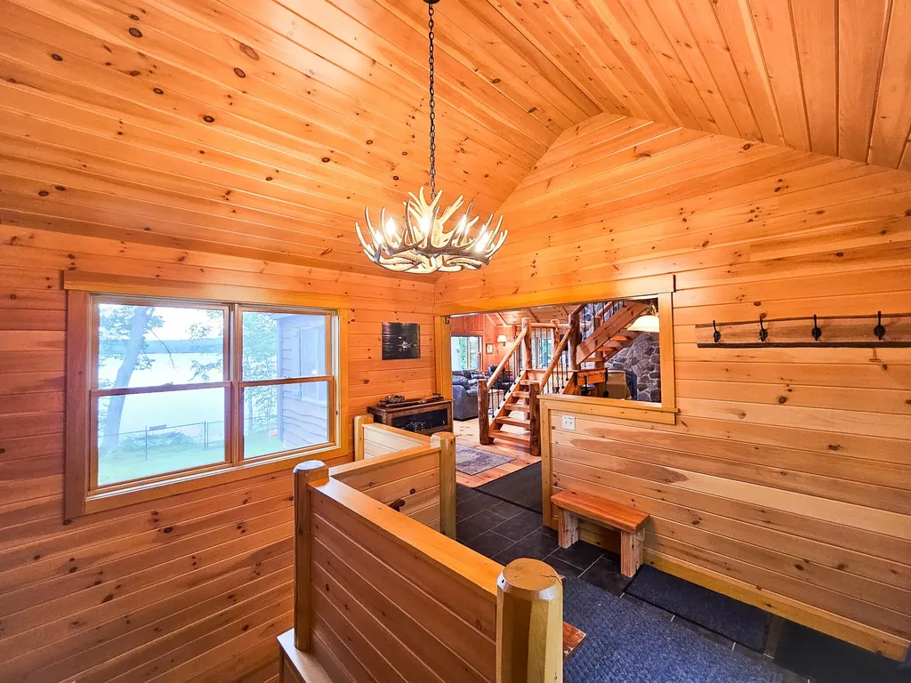 22 S Crane Lane Rome ME 04963