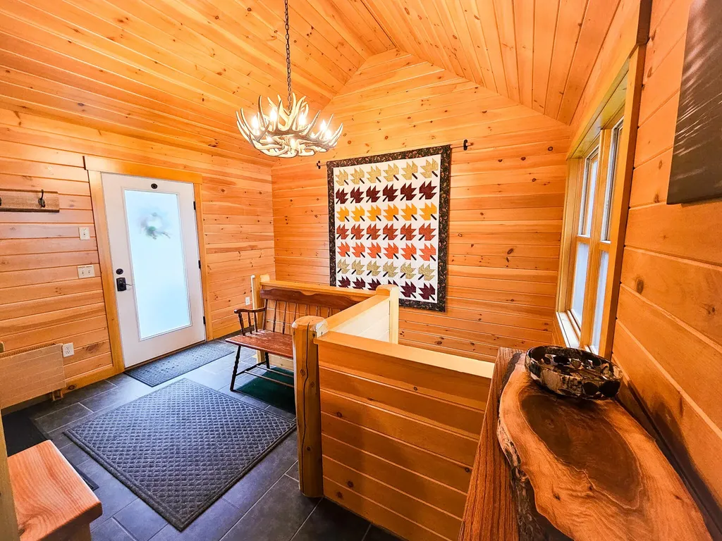 22 S Crane Lane Rome ME 04963