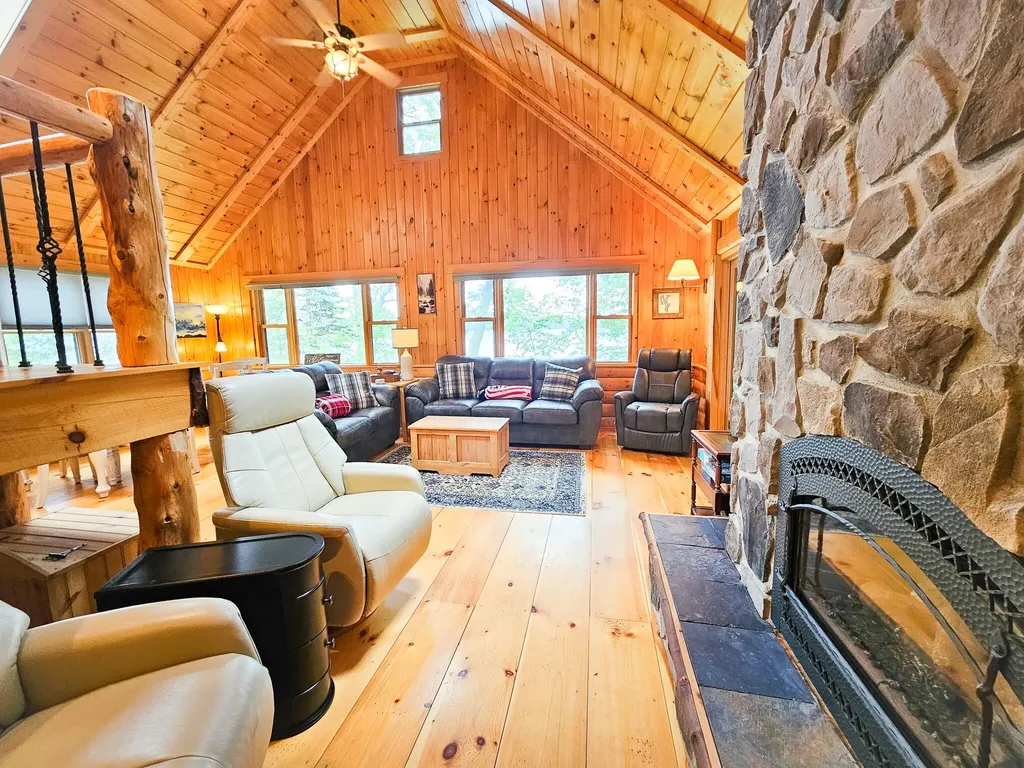 22 S Crane Lane Rome ME 04963
