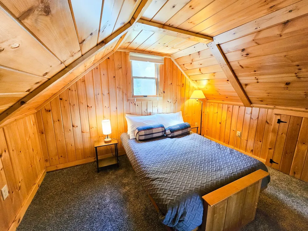 22 S Crane Lane Rome ME 04963
