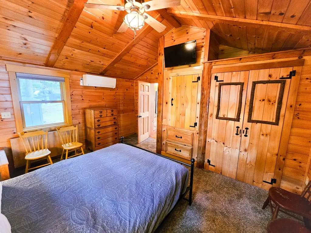 22 S Crane Lane Rome ME 04963
