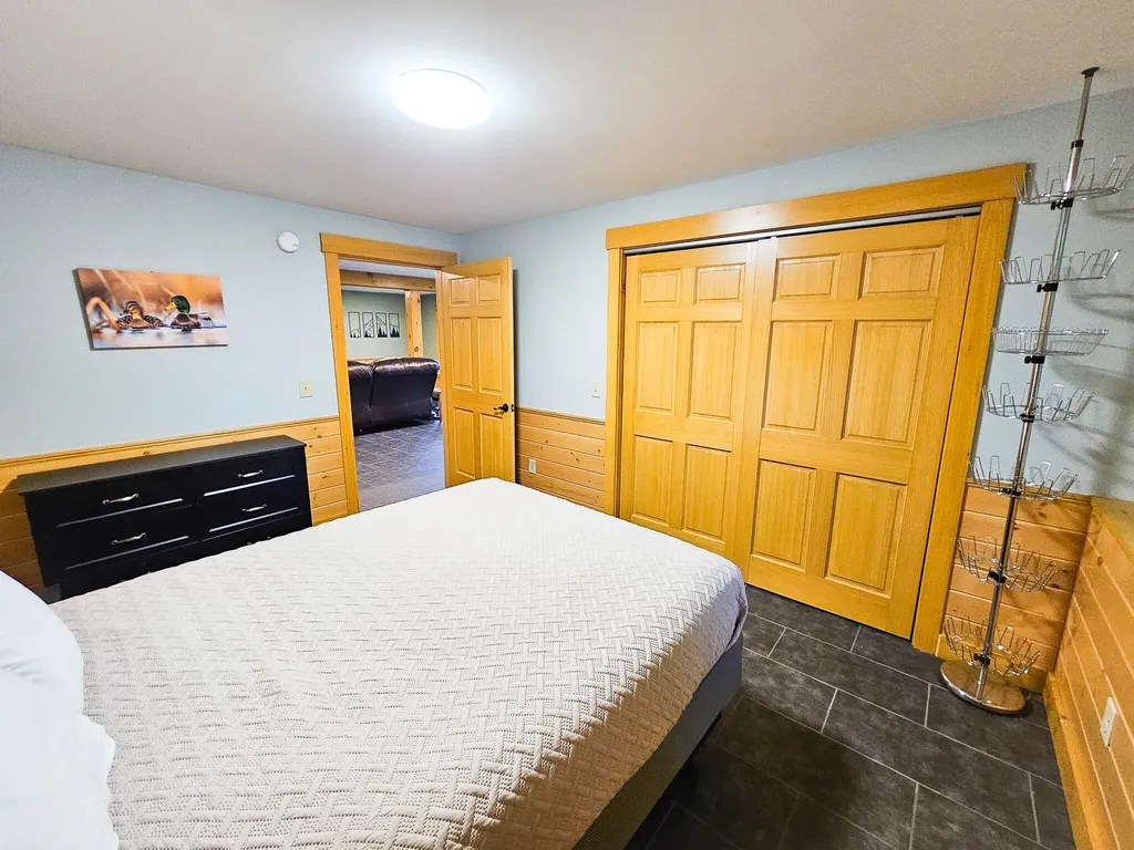 22 S Crane Lane Rome ME 04963