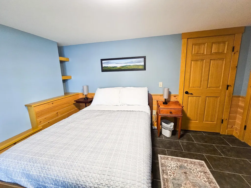 22 S Crane Lane Rome ME 04963