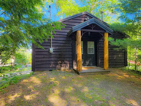 22 S Crane Lane Rome ME 04963