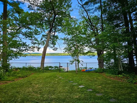 22 S Crane Lane Rome ME 04963