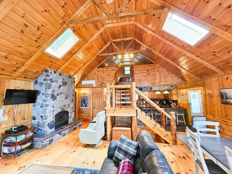 22 S Crane Lane Rome ME 04963
