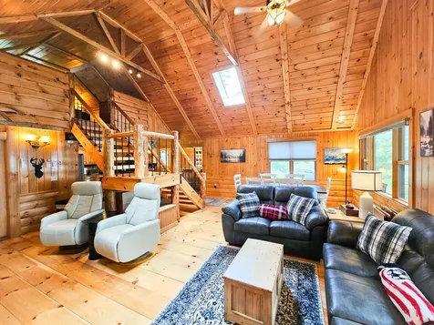 22 S Crane Lane Rome ME 04963