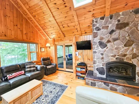 22 S Crane Lane Rome ME 04963