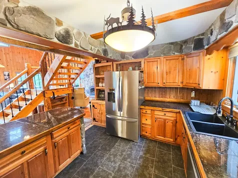 22 S Crane Lane Rome ME 04963