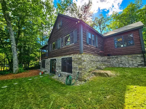 22 S Crane Lane Rome ME 04963