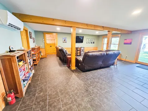 22 S Crane Lane Rome ME 04963