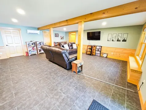 22 S Crane Lane Rome ME 04963
