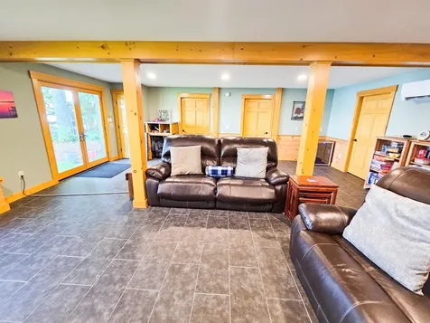 22 S Crane Lane Rome ME 04963