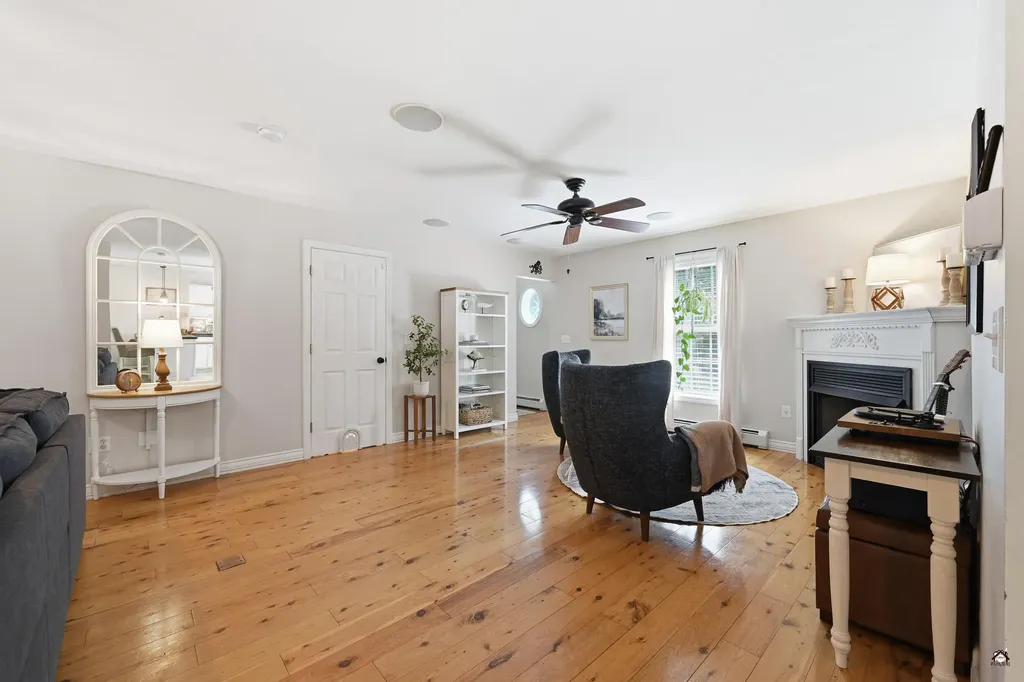 1084 Littlefield Road Wells ME 04090