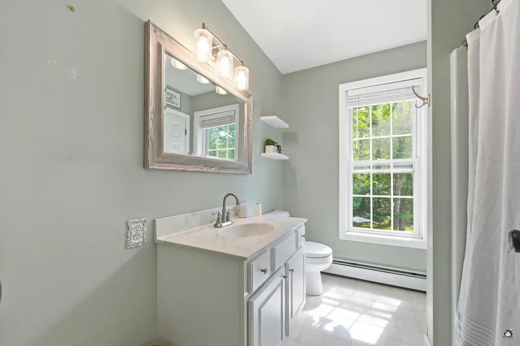 1084 Littlefield Road Wells ME 04090
