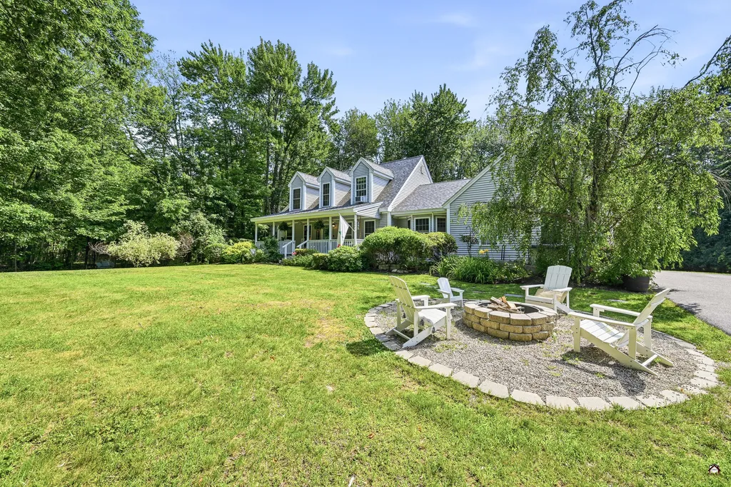 1084 Littlefield Road Wells ME 04090