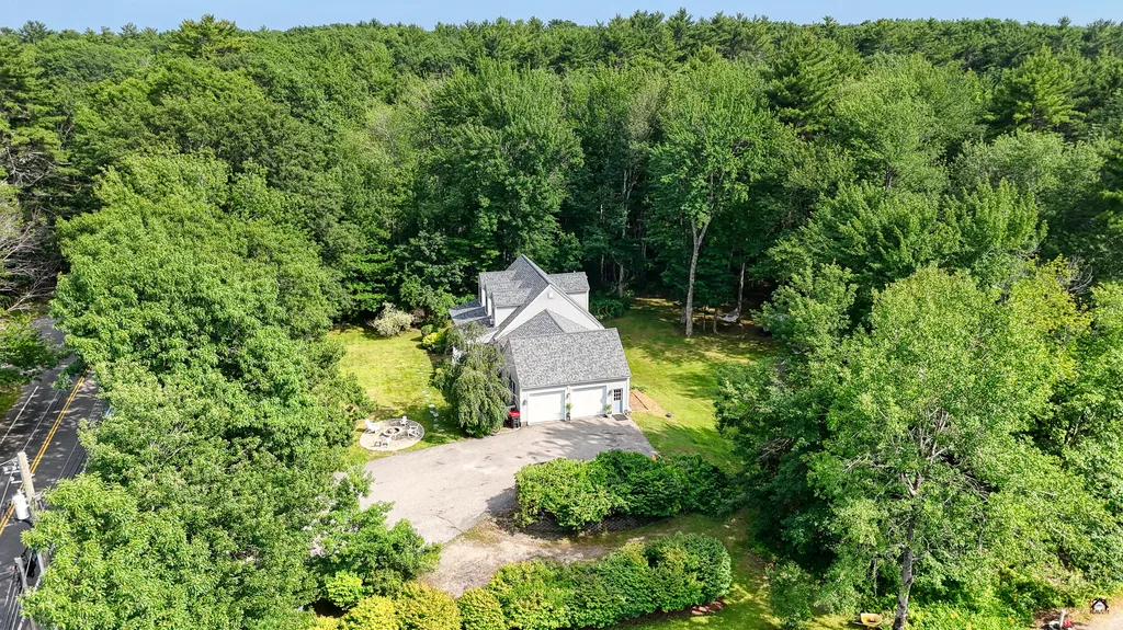 1084 Littlefield Road Wells ME 04090