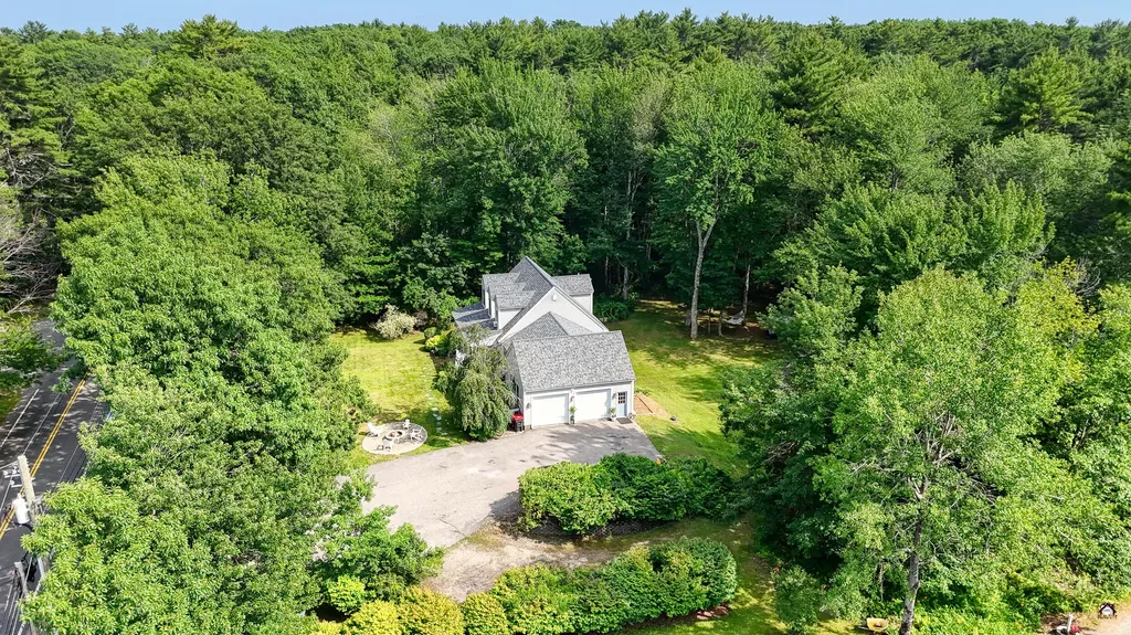 1084 Littlefield Road Wells ME 04090