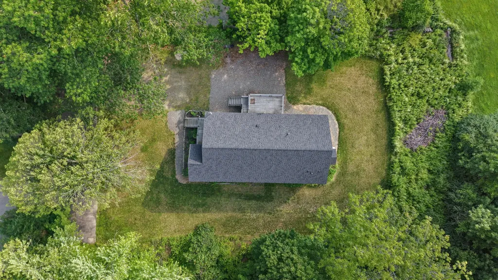 48 Peters Street Orono ME 04473