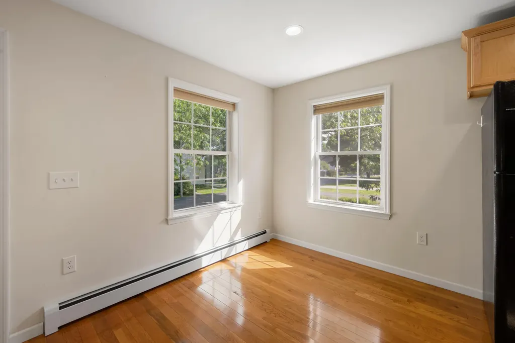 48 Peters Street Orono ME 04473