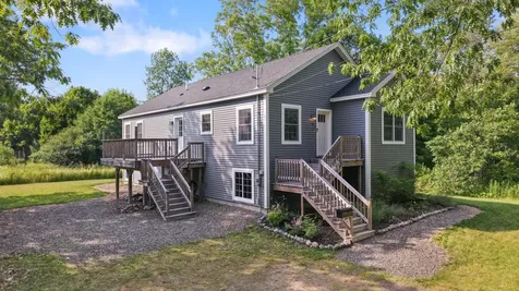 48 Peters Street Orono ME 04473