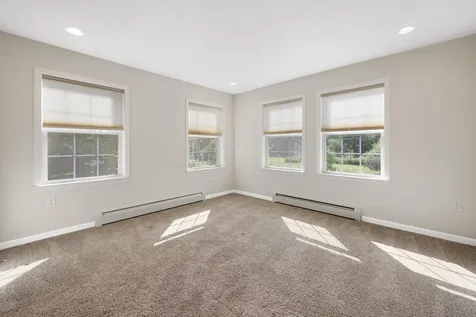 48 Peters Street Orono ME 04473