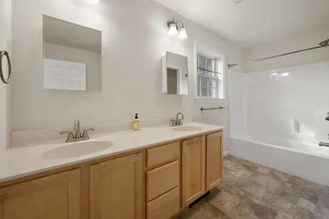 48 Peters Street Orono ME 04473
