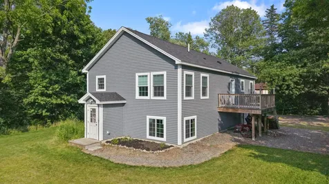 48 Peters Street Orono ME 04473