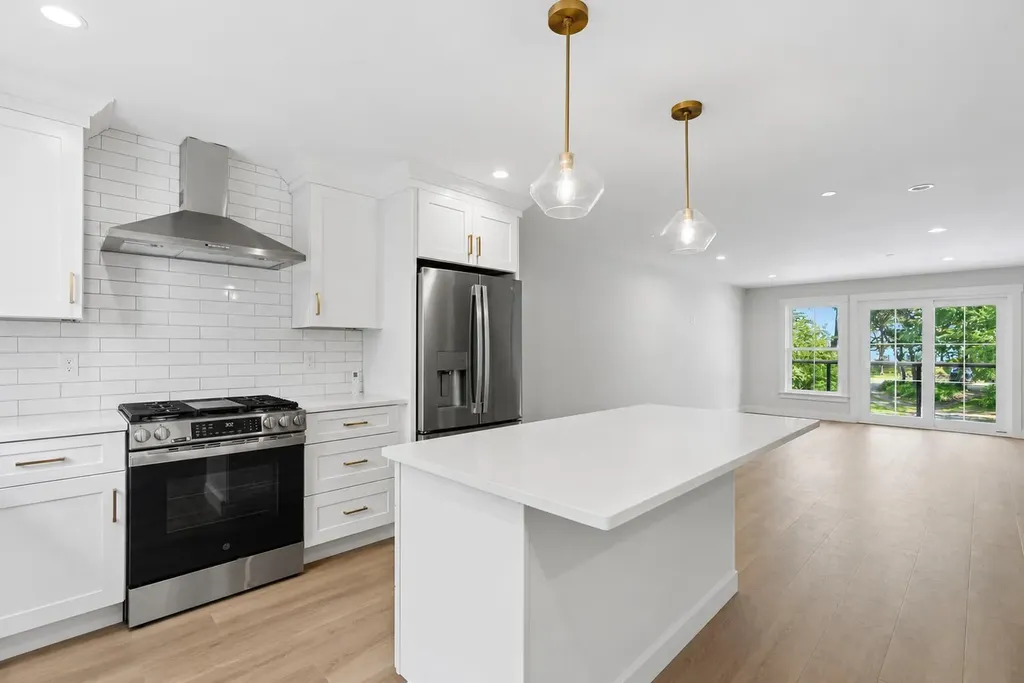 3 Overlook Drive Old Orchard Beach ME 04064
