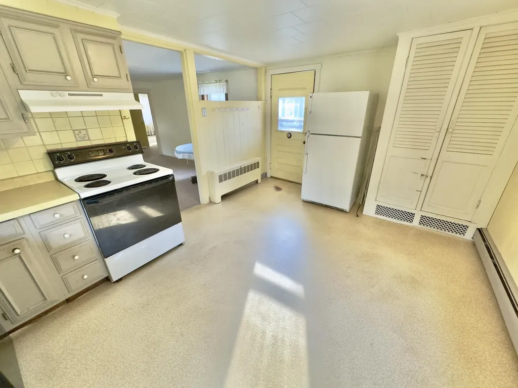 28 Key Street Eastport ME 04631